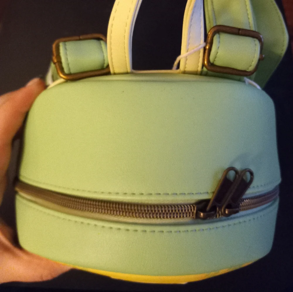 Cute Princess And The Frog Loungefly Backpack - Picture 3 of 5